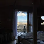 Camping Treehouse U Rybníka Osecna