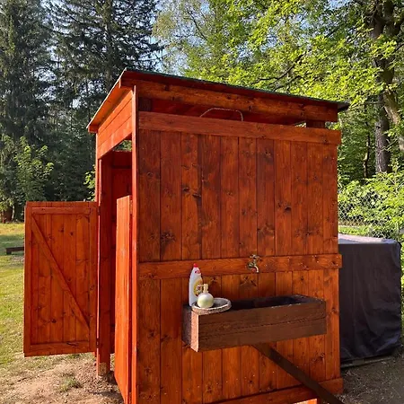 Treehouse U Rybnika Camping *
