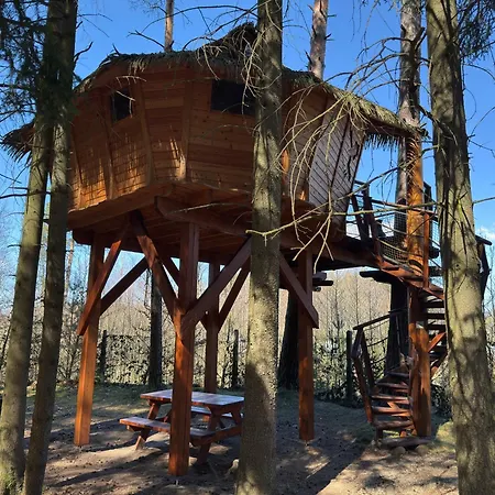 Treehouse U Rybníka Camping Osecna