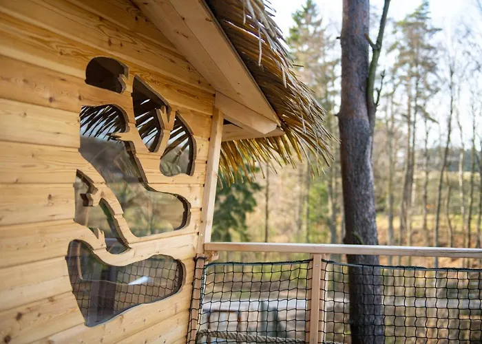 Camping Treehouse U Rybnika Osecna